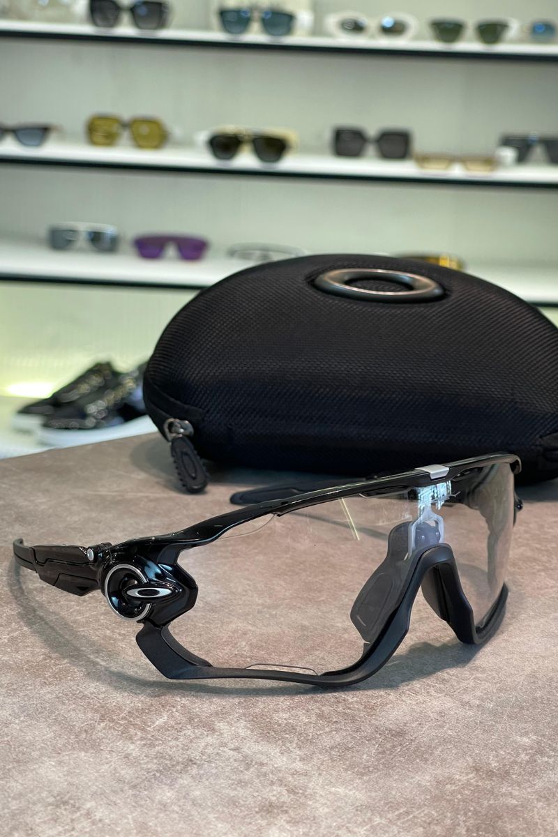 GAFAS OAKLEY | JAWBREAKER NEGRO PULIDO LENTE TRANSPARENTE EDITED